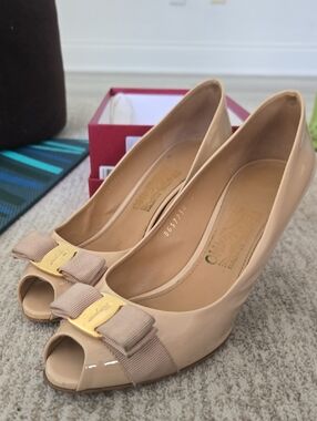 Salvatore Ferragamo Nude Patent Peep-Toe Wedges with Grosgrain Bow